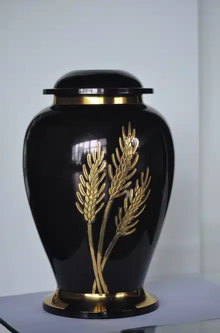 кремационные урны кремаційні урни ритуальна агенція ритуальні послуги м.Київ ритуальное агентство ритуальные услуги г.Киев