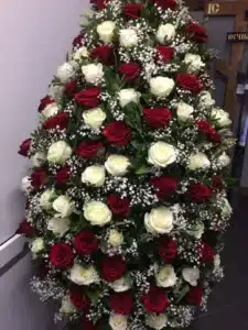 Вінок з живих квітів